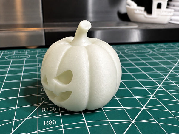 Glow-in-the-dark 3D printed mini pumpkin Halloween decoration